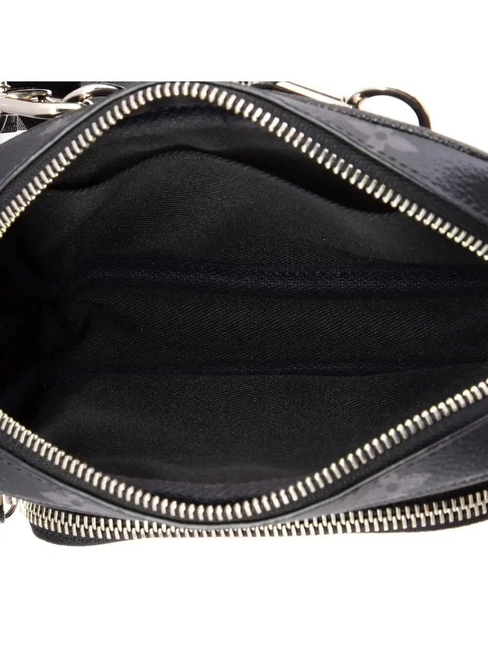 Louis Vuitton Outdoor Pouch Taigarama #203411L17B